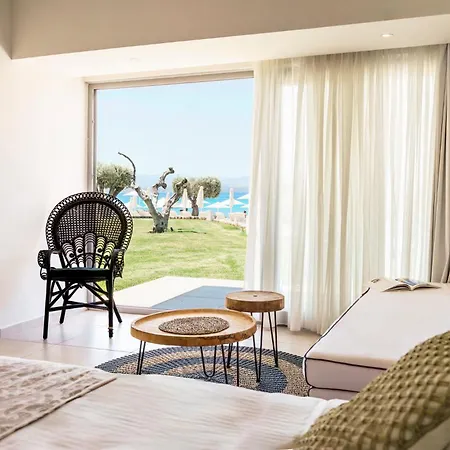 Amaronda & Hotel 4*