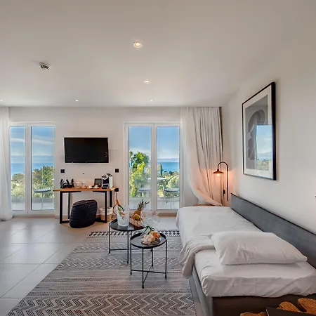 Hotel Amaronda & Eretria (Evia)