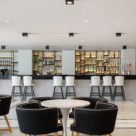 Amaronda & Hotel Erétria