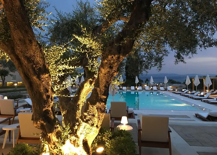 Ξενοδοχείο Amaronda & 4*