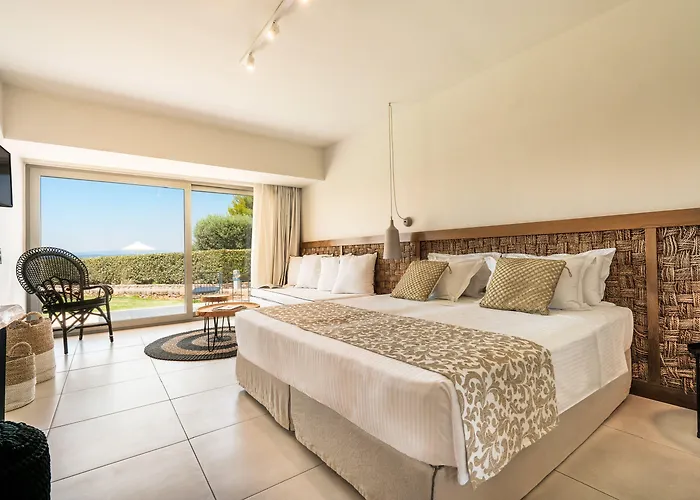 Amaronda & Ξενοδοχείο Ερέτρια